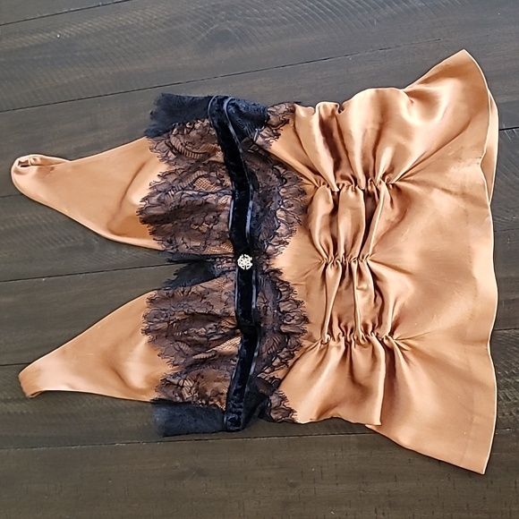 Roberto Cavalli Tops - Roberto Cavalli Lace Silk Ruched Top, size IT46